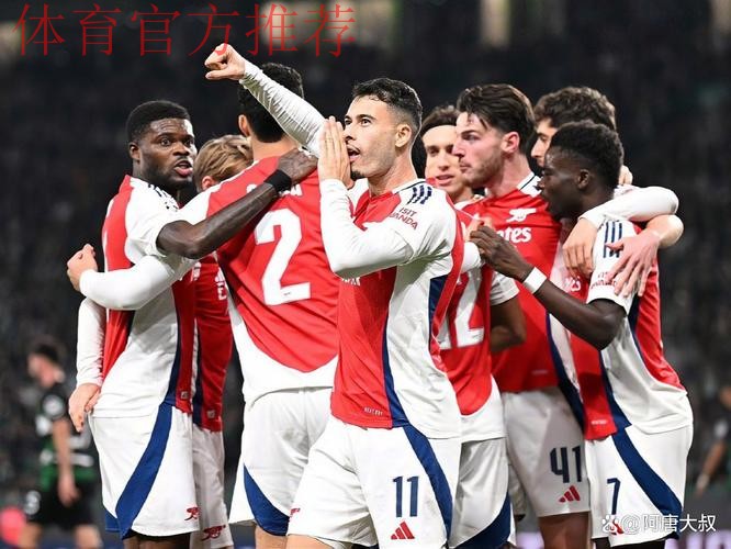 OG:球队半场阵地进攻中,球的转移速度明显比上赛季加快了 OG:球队半场阵地进攻中,球的转移速度明显比上赛季加快了